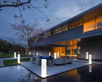 Светильник Цилиндр 30х180 питание от  220, RGB